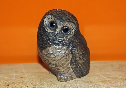 Poole pottery brown stoneware - pottery,